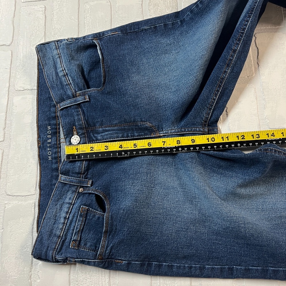 Mott & Bow Boyfriend Jeans Womens 30 Blue Dark Wash Denim Mid Rise Stretch 30x29 - Picture 9 of 14